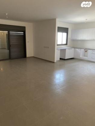 לאה גולדברג 1 (משכנות אומנים (כורדני))