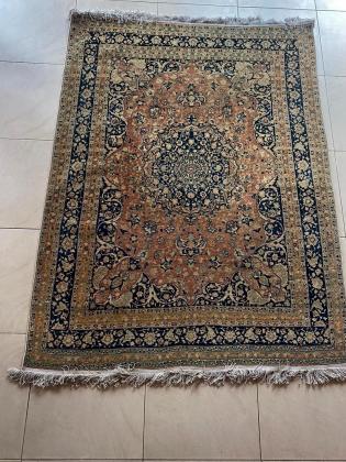 לאספנים, שטיח פרסי מקורי מהעיר קום