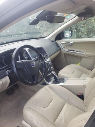 וולוו XC60 (2015)
