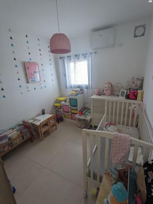 עלומים 12 (אזור הבילויים)