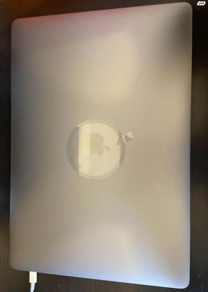 למכירה מחשב של אפל מקבוק פרו 2017