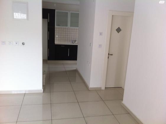 אהרון לובלין 31 (גני אביב)