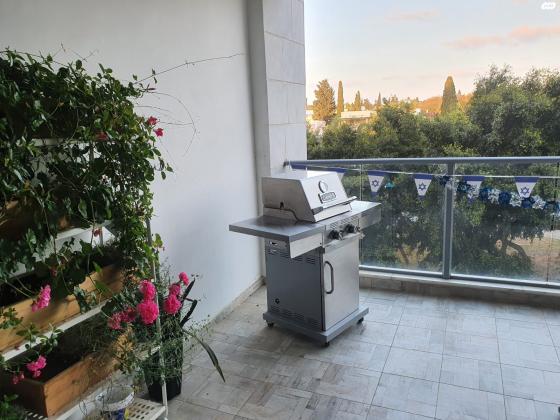 בן גוריון 61 (הרצליה הצעירה)