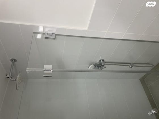 סביון 7 (גני איריס ; גבעת האירוסים)