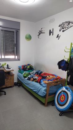 בר כוכבא 22 (שעריים מזרחי)