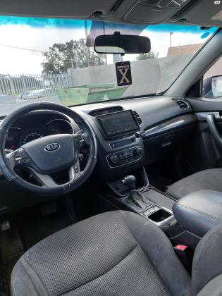 קיה סורנטו (2014)