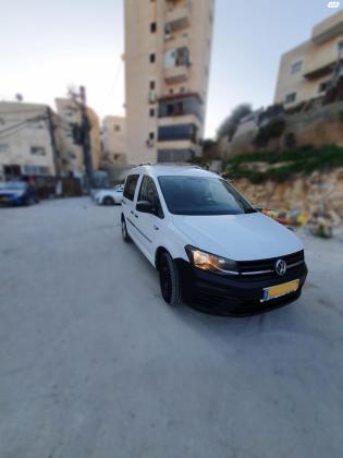 פולקסווגן קאדי (2016)