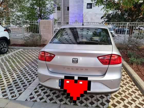 סיאט טולדו (2015)