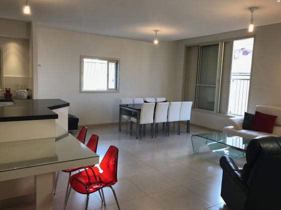 הרב הרצוג 19 (הר שלום)