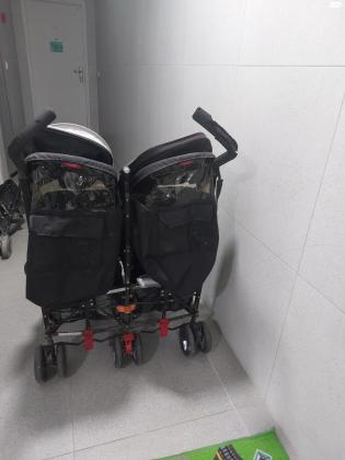 טיולון תאומים מבית מקלארן דגם