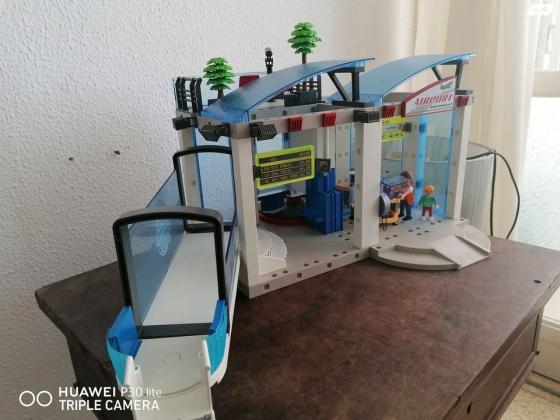 פליימוביל אולם המתנה בשדה תעופה