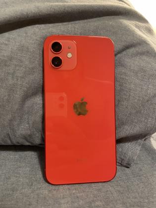 למכירה אייפון 12 128gb (בריאות