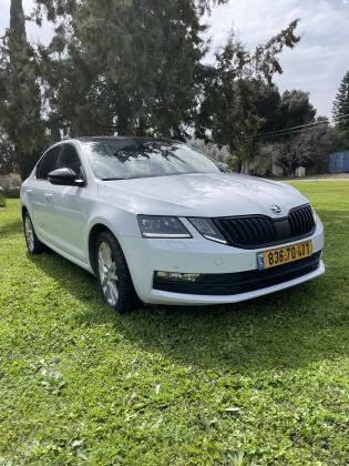 סקודה אוקטביה (2019)