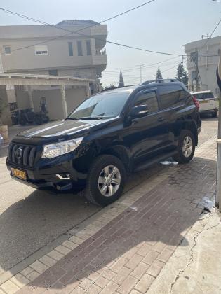 טויוטה לנד קרוזר קצר (2022)