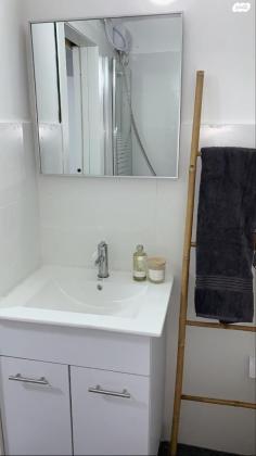 הנשיא יצחק בן צבי 89 (הרצליה פיתוח)