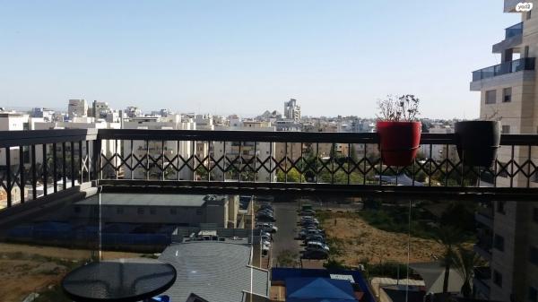 מרדכי בן דרור 14 (נווה מעוז)