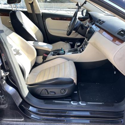 פולקסווגן פאסאט CC (2011)