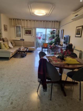 משה קול 51 (בית הכרם)