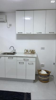 הנשיא יצחק בן צבי 89 (הרצליה פיתוח)