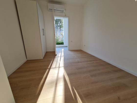 יצחק קצנלסון 6 (רסקו(גבעת הורדים))