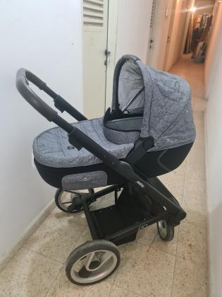 עגלת מוצי igo all blackשמורה כחדשה