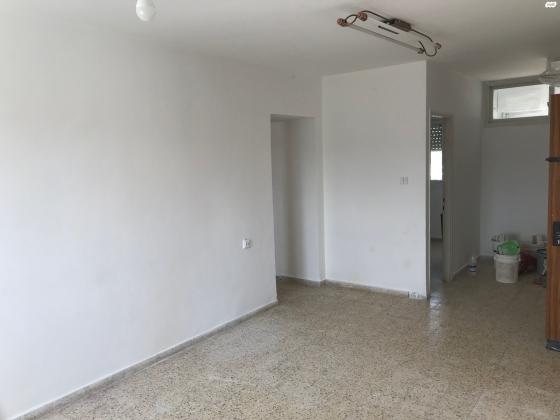 יעקב דה האז 5 (רמות)