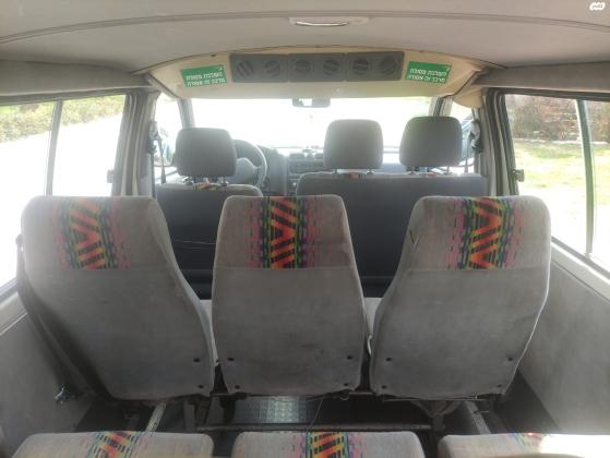 טויוטה הייאס קצר (2001)