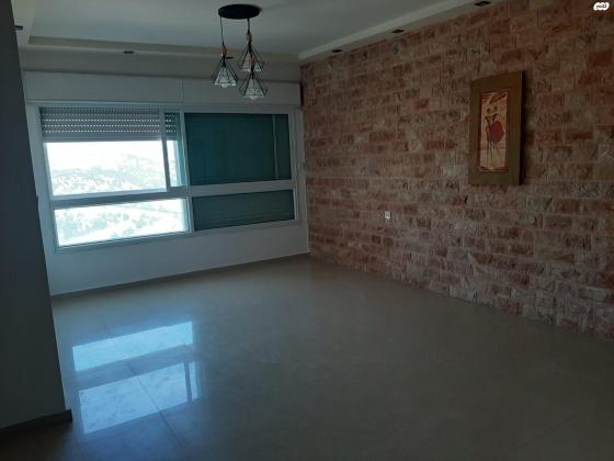 קול התור 18 (מגדים)