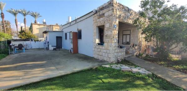 אליעזר קפלן 9 (מרכז העיר)