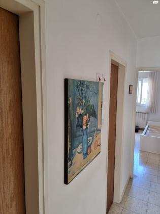 שלום וצדק 8 (פסגת זאב מערב)