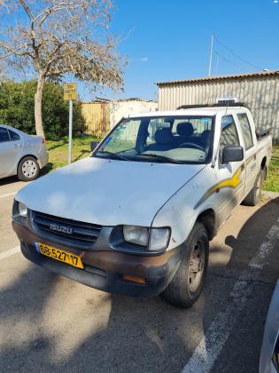 איסוזו איפון 4X4 (1999)