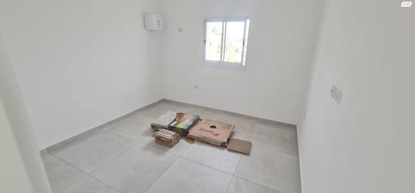 יוסף ברץ 2 (נאות רחל)