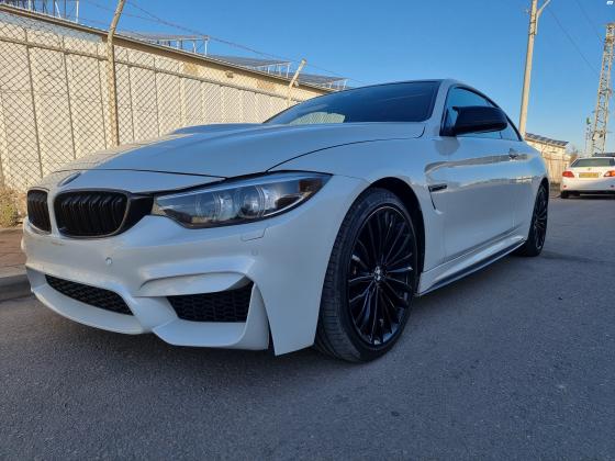 ב.מ.וו סדרה 4 (2018)