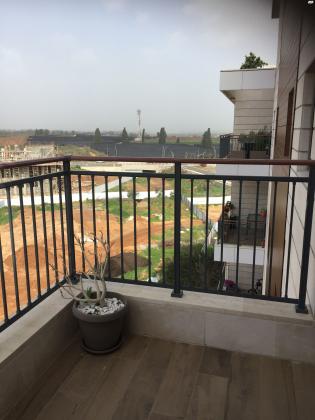 יצחק גרציאני 9