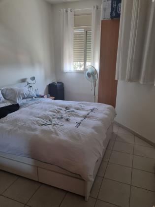 אהרון קרון 3 (הראשונים)