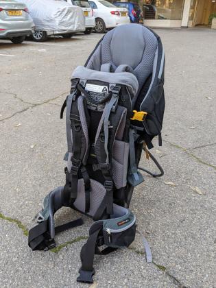 מנשא Deuter Kid Comfort 3