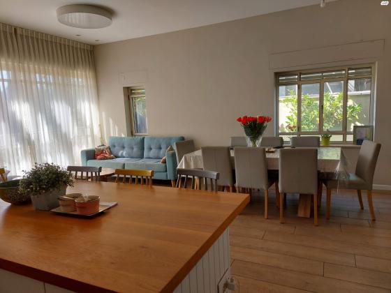 שמואל יבניאלי 22 (שעריה)