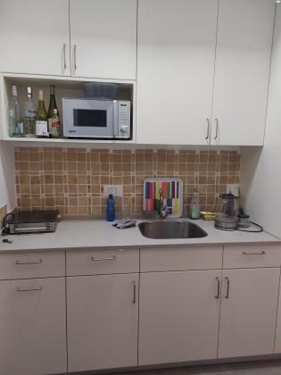 ג'ורג' אליוט 14 (בית שטראוס)