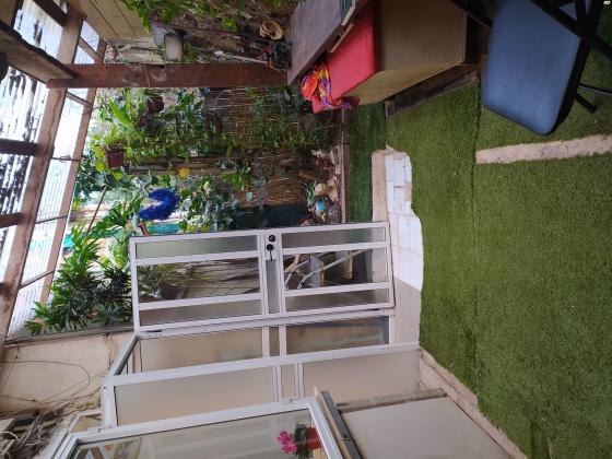 ג'ורג' אליוט 14 (בית שטראוס)