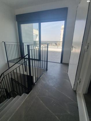 הרצל 199 (נווה אלון)