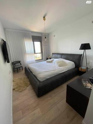 ארתור רובינשטיין 8 (הגוש הגדול)