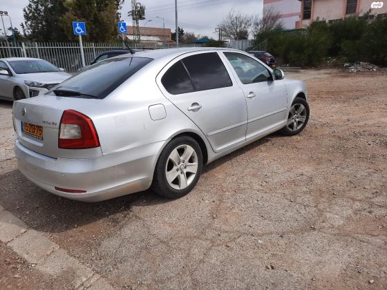 סקודה אוקטביה (2012)