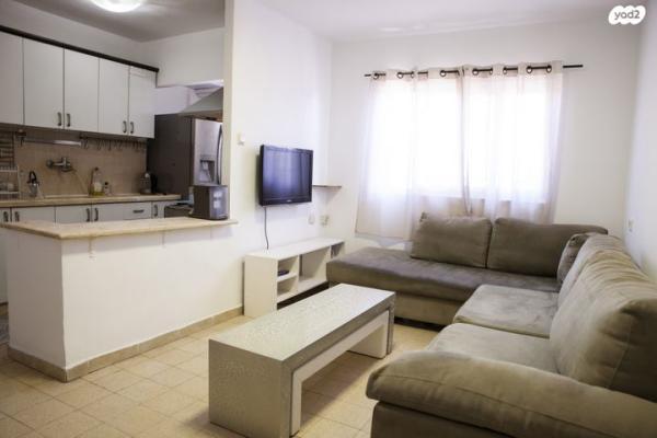 דהומיי 8 (קרית מנחם)