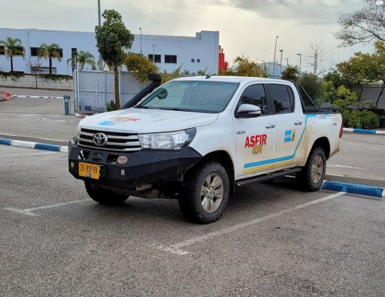 טויוטה היילקס 4X4 (2017)