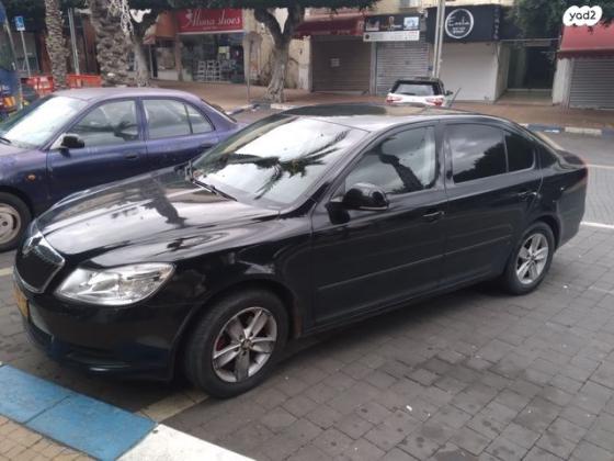 סקודה אוקטביה (2012)