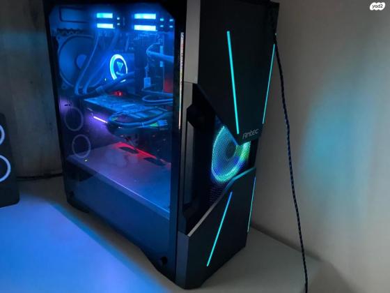 מחשב גיימינג מאוד חזק במצב