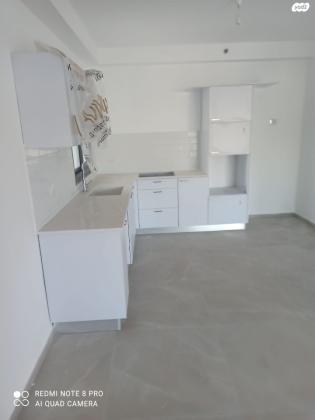 דולפין 1 (גלי כרמל, ז'בוטינסקי)