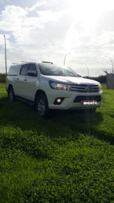 טויוטה היילקס 4X4 (2019)