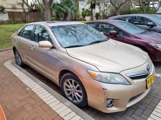 טויוטה קאמרי (2011)