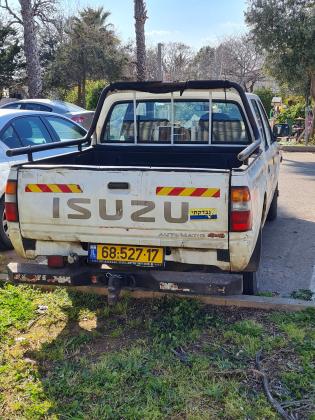 איסוזו איפון 4X4 (1999)